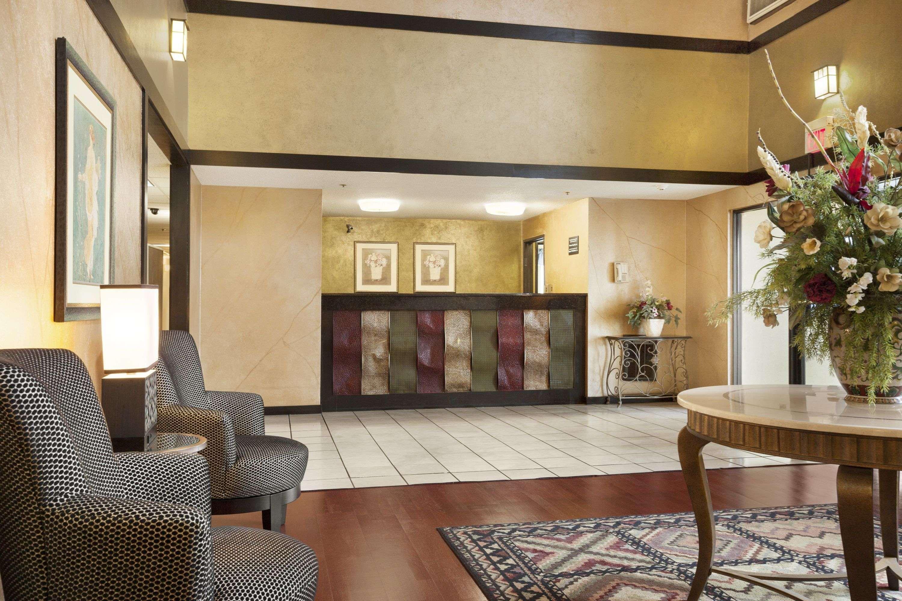 מלון Super 8 By Wyndham Milwaukee Airport מראה חיצוני תמונה